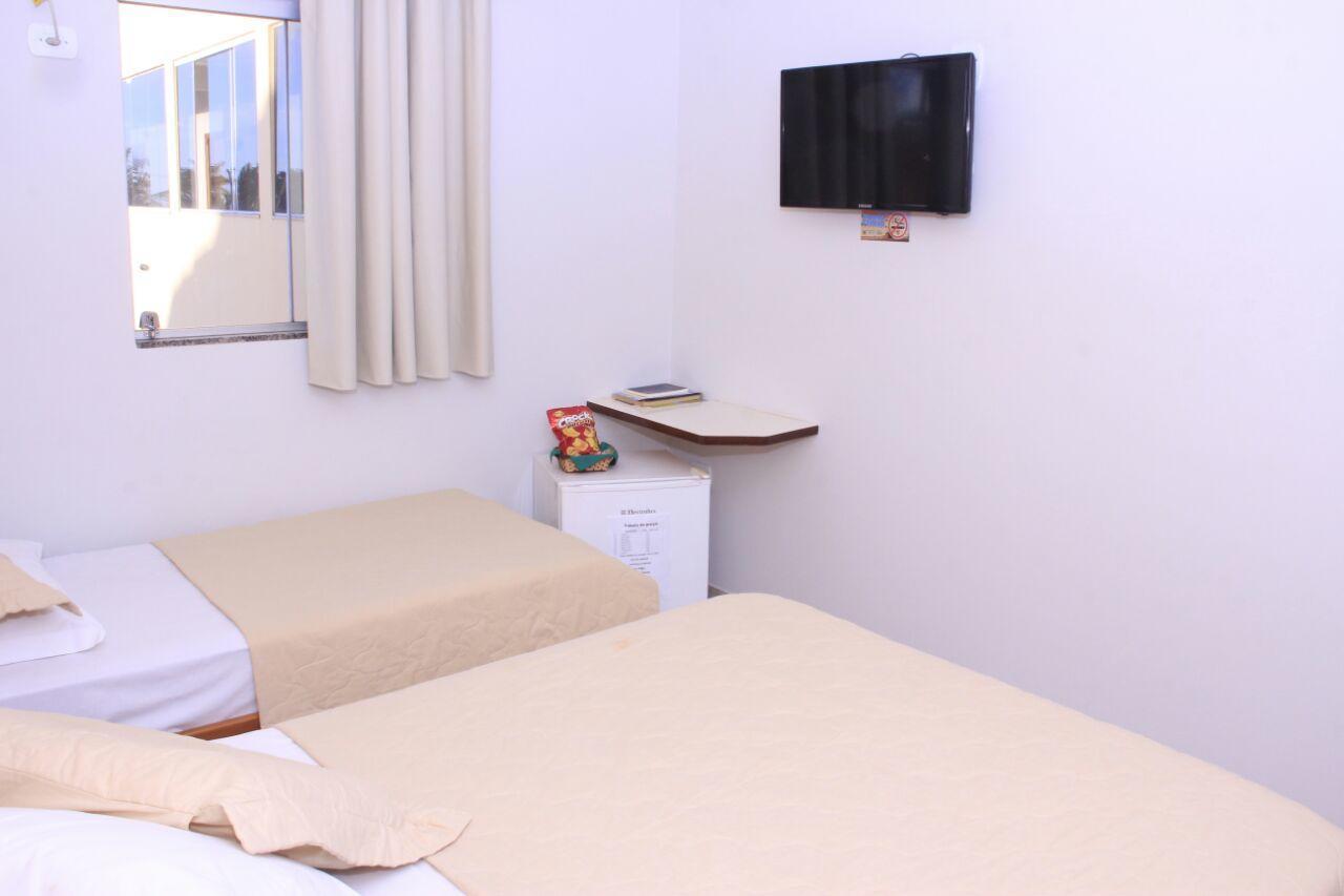 Flip Palace Hotel Buriti Alegre Bagian luar foto